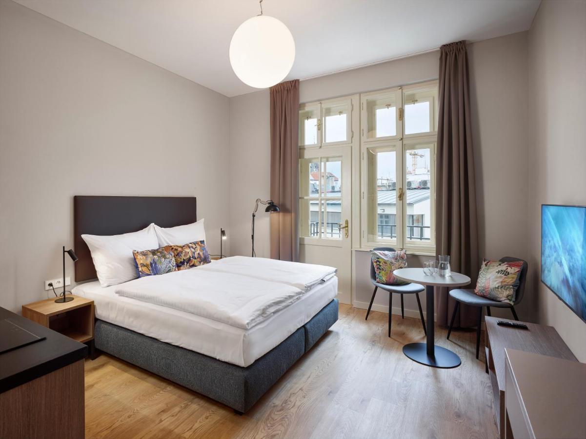 Franz By Zeitraum Aparthotel Praha Bagian luar foto